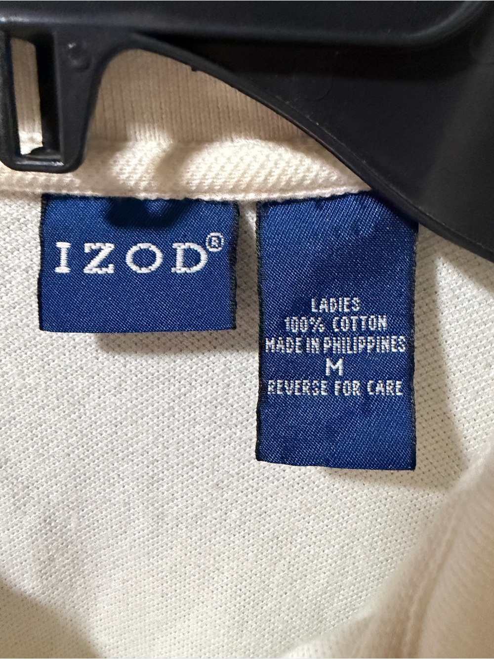 Izod White Ladies Polo Top with Blue Labels - Picture 4 of 4